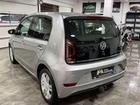 Gebraucht VW up! high up! 75 PS (55 kW) 2017 Silber Kleinwagen