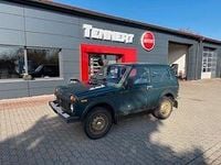 Gebraucht Lada niva 82 PS (60 kW) 2011 Grün SUV