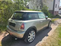 Używany Mini Cooper 116 KM (85 kW) 2007 Beżowy Hatchback