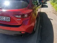 Gebraucht Mazda 3 Sports-Line 120 PS (88 kW) 2014 Rot Limousine