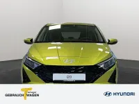 Gebraucht Hyundai i20 Trend 101 PS (74 kW) 2024 Gelb Kleinwagen