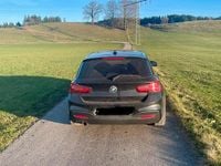 Gebraucht BMW 118 136 PS (100 kW) 2019 Schwarz Kleinwagen