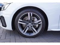 Gebraucht Audi A4 Ambiente 231 PS (169 kW) 2019 Gletscherweiß metallic (metallic) Kombi