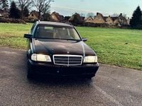 Gebraucht Mercedes C200 136 PS (100 kW) 1998 Schwarz Kombi