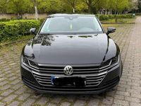 Gebraucht VW Arteon 150 PS (110 kW) 2019 Schwarz Kleinwagen