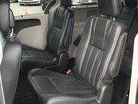 Gebraucht Lancia Voyager Platinum 178 PS (130 kW) 2015 Schwarz Van / Kleinbus