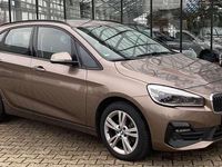 Gebraucht BMW 218 140 PS (102 kW) 2019 Jucarobeige metallic Van / Kleinbus