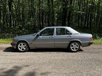 Gebraucht Mercedes 190 72 PS (52 kW) 1990 Limousine