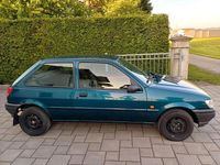 Gebraucht Ford Fiesta 60 PS (44 kW) 1994 Blau Kleinwagen