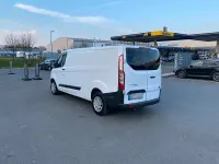Gebraucht Ford Transit Custom 156 PS (114 kW) 2015 Weiß Van / Kleinbus