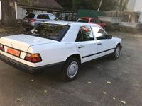 gebraucht Mercedes E230 