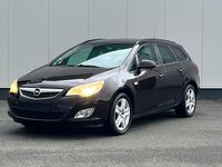 Gebraucht Opel Astra 110 PS (80 kW) 2012 Braun Kombi