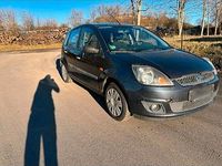 Gebraucht Ford Fiesta 80 PS (58 kW) 2006 Grau Kleinwagen