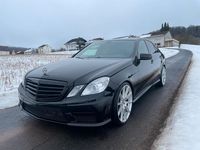 Gebraucht Mercedes E200 136 PS (100 kW) 2009 Schwarz Limousine