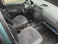 Gebraucht VW Polo 80 PS (58 kW) 2005 Grün Kleinwagen