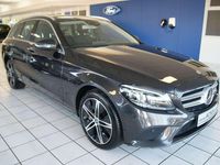 Gebraucht Mercedes C300e 194 PS (142 kW) 2019 Olivgruen matt Kombi