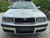 Używany Skoda Octavia Style 116 KM (85 kW) 2004 Srebrny Sedan/Limuzyna