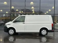 Gebraucht VW Transporter 310 PS (228 kW) 2021 Weiß Van