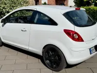 Gebraucht Opel Corsa Active 69 PS (50 kW) 2013 Weiß Kleinwagen