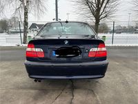 Gebraucht BMW 325 192 PS (141 kW) 2002 Blau Limousine
