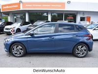 Neu Hyundai i20 90 PS (66 kW) 2025 Blau Limousine