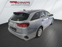 Gebraucht Kia Ceed Sportswagon 120 PS (88 kW) 2022 Lunarsilber Kombi