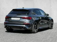 Gebraucht Audi RS3 Sport 400 PS (294 kW) 2024 Grau Limousine