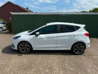 Gebraucht Ford Fiesta ST 200 PS (147 kW) 2018 Weiß Kleinwagen