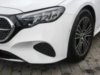 Gebraucht Mercedes E200 Avantgarde 204 PS (150 kW) 2024 Unilack polarweiß uni Limousine