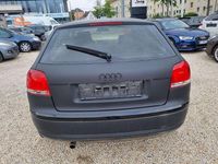 Gebraucht Audi A3 Attraction 102 PS (75 kW) 2005 Schwarz Limousine