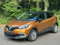 Gebraucht Renault Captur LIMITED Deluxe 90 PS (66 kW) 2019 Andere farben SUV