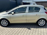 Gebraucht Opel Corsa Edition 80 PS (58 kW) 2007 Gold Kleinwagen