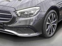 Gebraucht Mercedes E300 Avantgarde 306 PS (225 kW) 2022 Graphitgrau Limousine