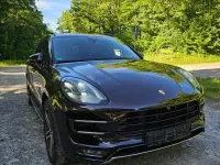 Gebraucht Porsche Macan Turbo Performance Package 441 PS (324 kW) 2017 Braun SUV