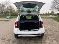 Gebraucht Dacia Duster 105 PS (77 kW) 2011 Weiß SUV