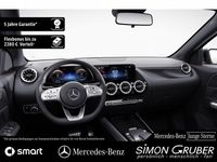 Gebraucht Mercedes EQA300 AMG 167 kW (228 PS) 2023 Lack kosmosschwarz (metallic) SUV