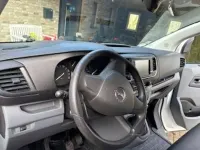 Gebraucht Opel Vivaro Selection 102 PS (75 kW) 2021 Weiß Van / Kleinbus