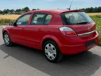 Gebraucht Opel Astra 80 PS (58 kW) 2004 Rot Kleinwagen