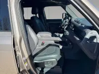Gebraucht Land Rover Defender SE Dynamic 252 PS (185 kW) 2022 Lantau bronze SUV