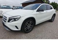 Gebraucht Mercedes GLA200 156 PS (114 kW) 2015 Weiß SUV
