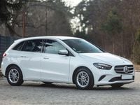 Gebraucht Mercedes B200 150 PS (110 kW) 2020 Weiß Van / Kleinbus