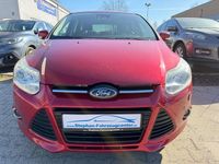 Używany Ford Focus Titanium 125 KM (91 kW) 2014 Czerwony Sedan/Limuzyna