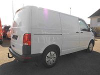 Używany VW Transporter 110 KM (80 kW) 2022 Biały Van
