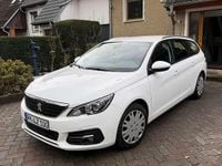 Gebraucht Peugeot 308 SW 131 PS (96 kW) 2018 Weiß Kombi