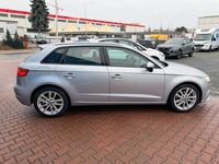 Gebraucht Audi A3 Sport 116 PS (85 kW) 2019 Silber Limousine