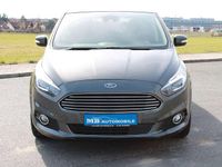 Gebraucht Ford S-MAX Titanium 160 PS (117 kW) 2017 Schwarz Van / Kleinbus