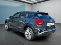 Gebraucht Audi Q2 S-Line 150 PS (110 kW) 2025 Grau SUV