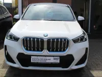 Gebraucht BMW iX1 M Sport 230 kW (313 PS) 2023 Weiß SUV