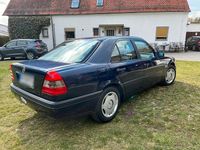 Gebraucht Mercedes C180 122 PS (89 kW) 1996 Blau Limousine