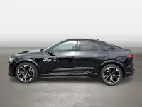 Gebraucht Audi e-tron Sport 369 kW (503 PS) 2022 Mythosschwarz metallic SUV